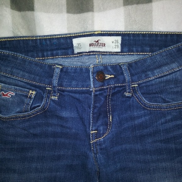 Hollister Size 3S Skinny Jeans - Picture 2 of 5